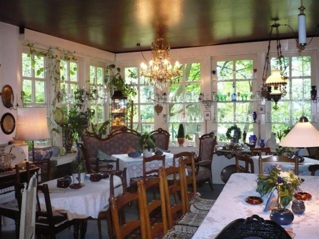 Antiquitaeten Cafe Schwarmstedt Ngoại thất bức ảnh